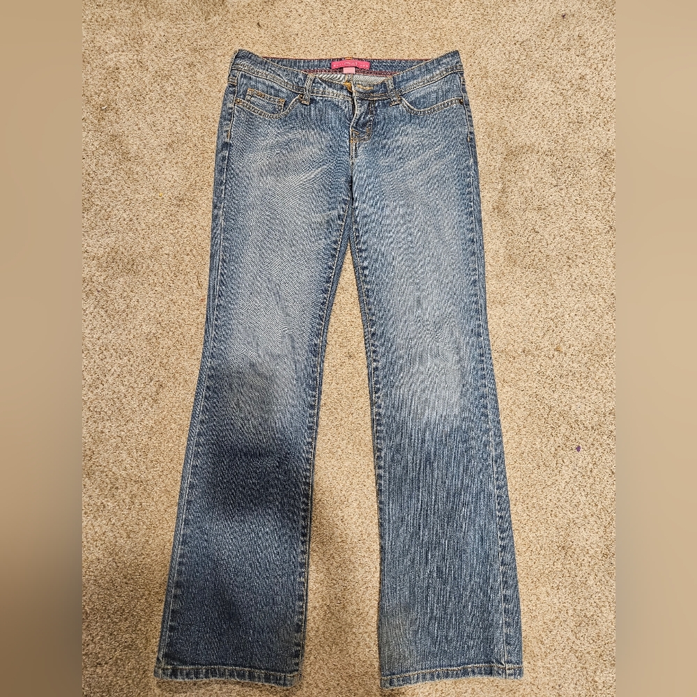 Women's Bootcut Lowrise Jeans
